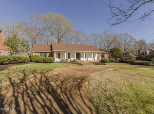 124 Richmond Dr, Brandon, MS 39042