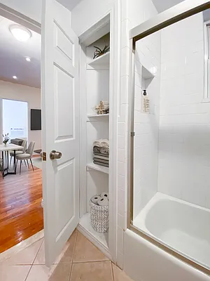 Rented by Platinum Properties | media 13