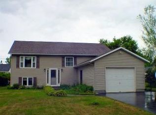 3 Andy Ave, Saint Albans, VT 05488