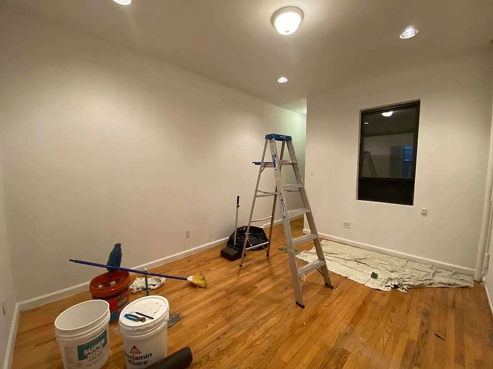 1st image of 166 E 90th St APT 1B
