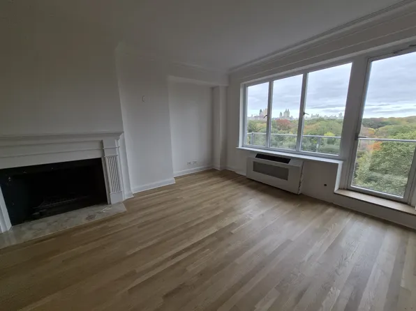 40 Central Park South image 8 of 30