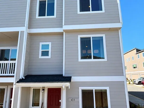 9811 31st Avenue SE #C1, Everett, WA 98208