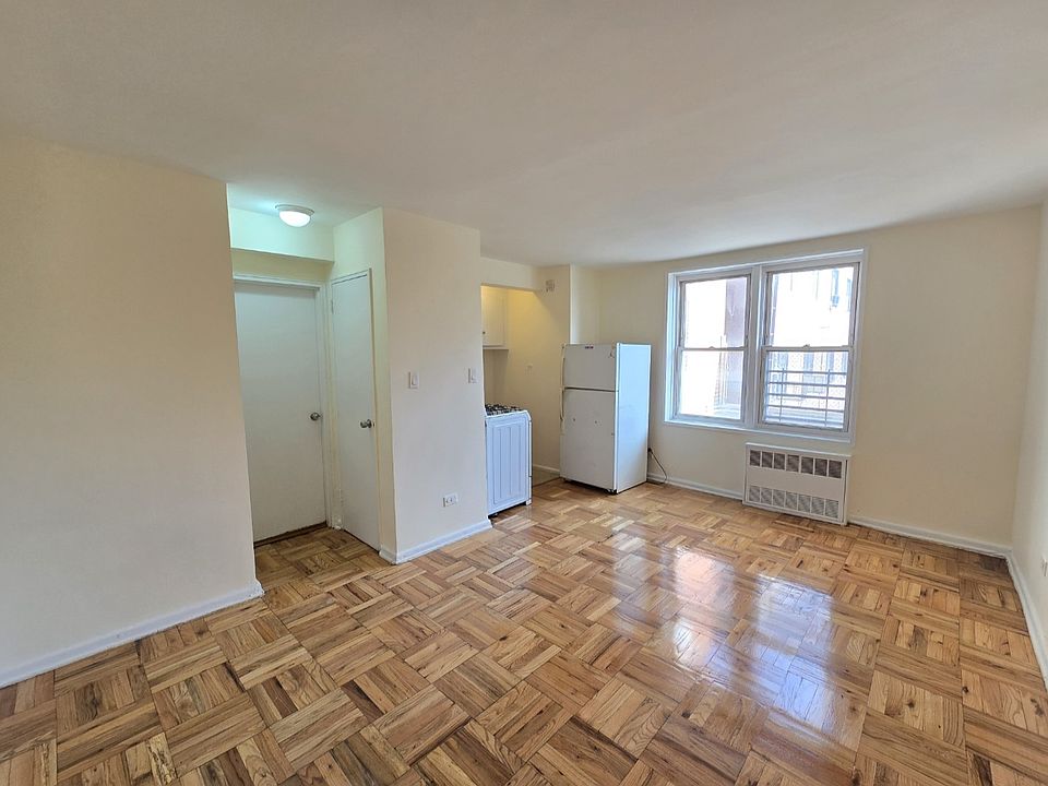 1st image of 74-28 Woodside Ave #2E