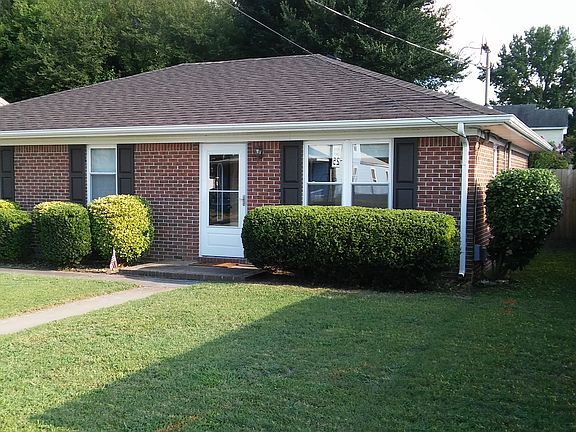 2nd image of 943 Avenue H