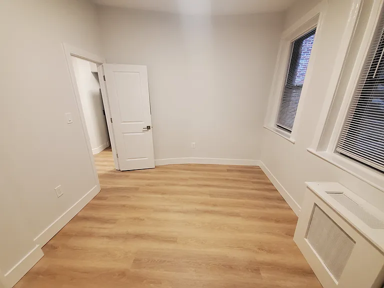24 Phillips St #8 — Photo 7