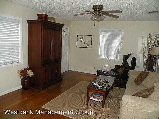 2nd image of 1513 Ruth Ave