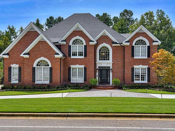 3rd image of 3707 W Lake Dr