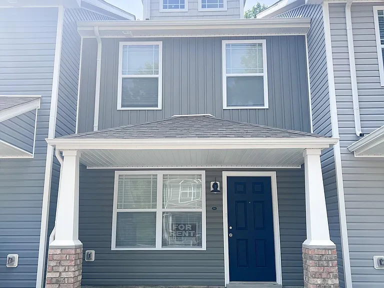 261 Woodland Valley Ln — Photo 3