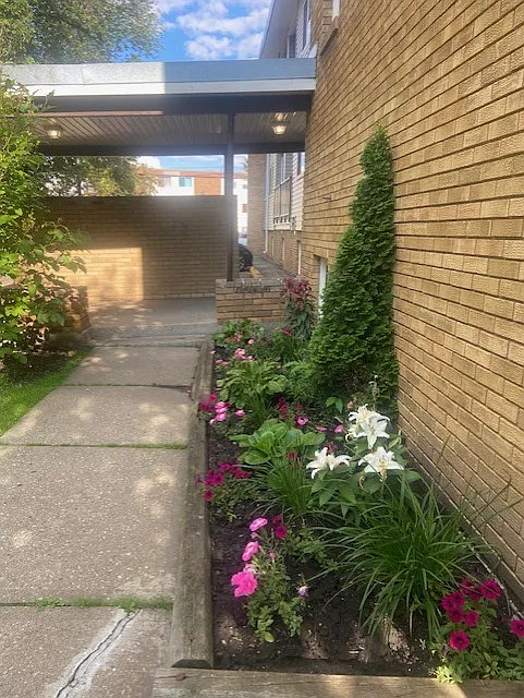 11821 105 Street Edmonton — Photo 3