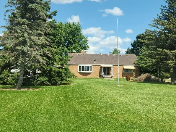 27227 Dayton Rd, Richmond, MI 48062