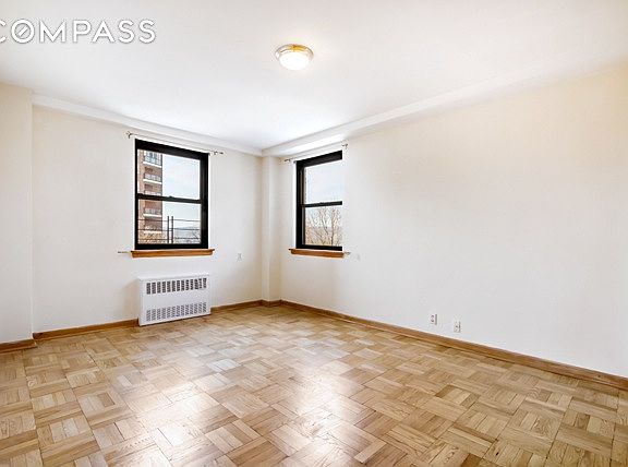 5th image of 735 Kappock St APT 4C