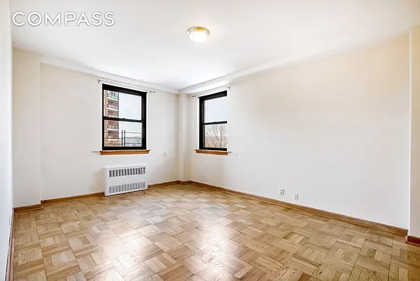 Sold by Compass | media 5