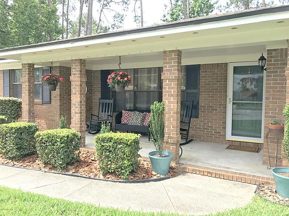 2nd image of 8942 Chiswick Ct