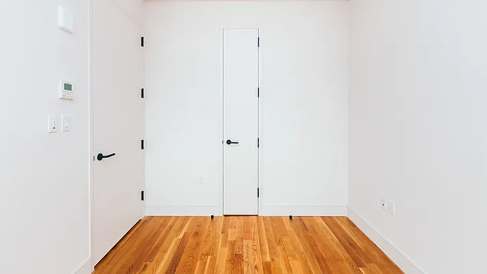 Rented by Nooklyn NYC LLC | media 63