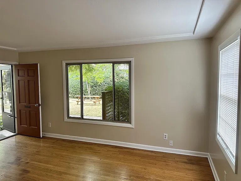 4926 NE 25th Ave — Photo 29