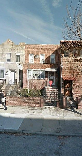 1st image of 1919 23rd Ave
