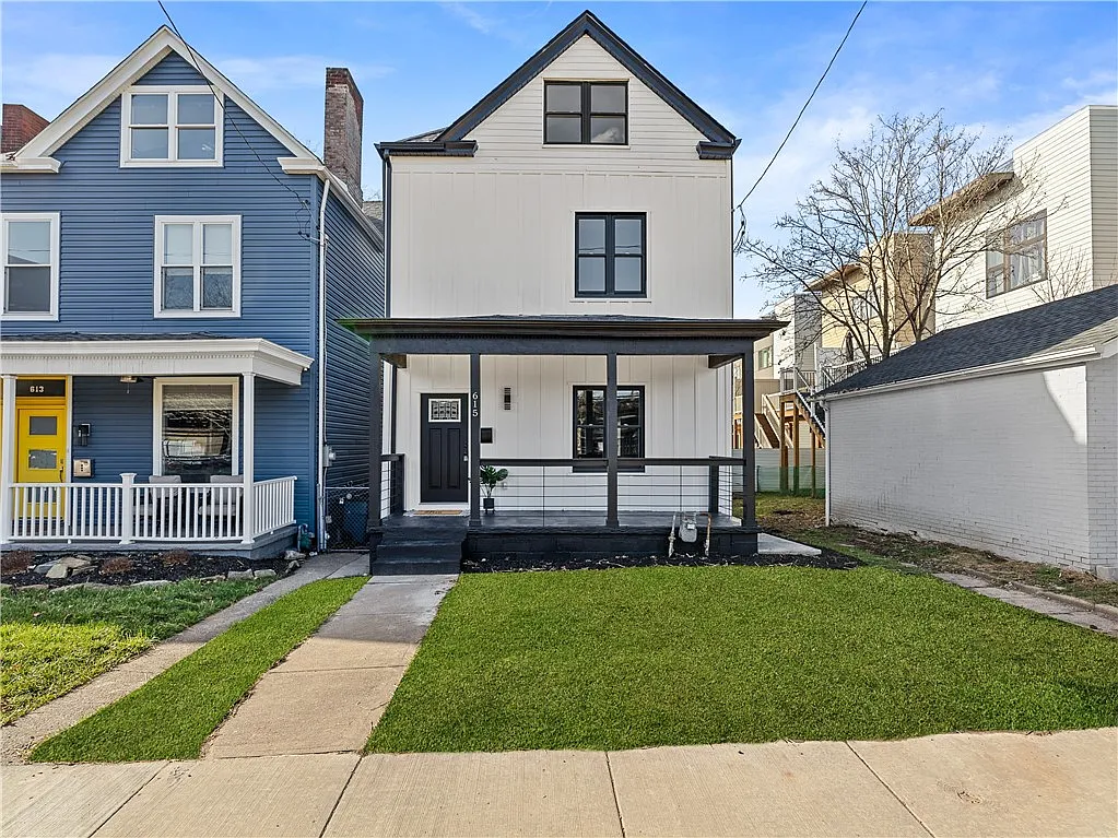 615 N Beatty St photo 1