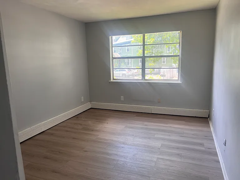 76.2 E Park St #8 — Photo 6