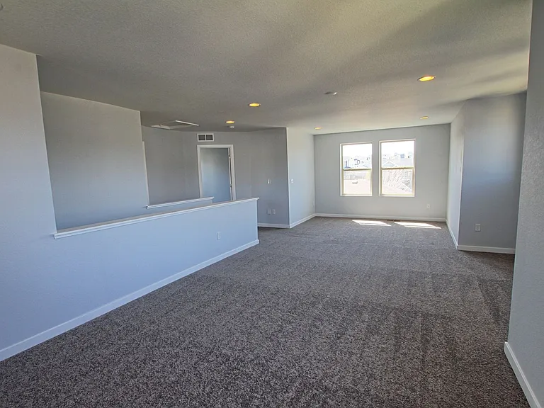 4144 Elegant St — Photo 12