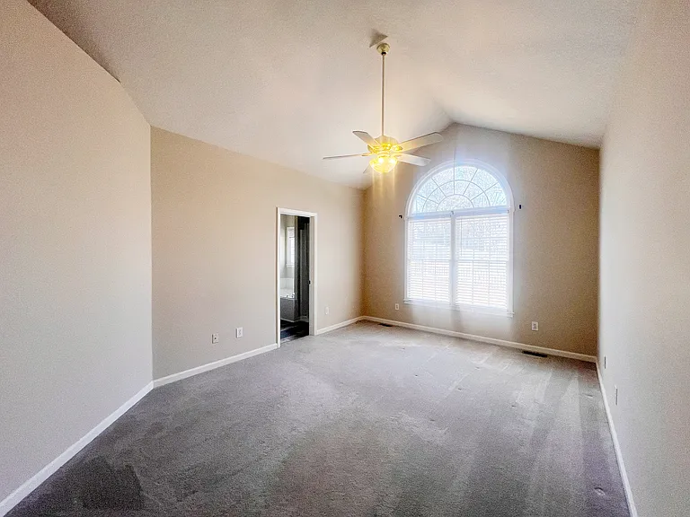 206 Hyde Park Ln — Photo 19
