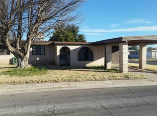 1500 W Berry Dr, Hobbs, NM 88240