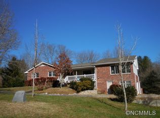 226 Brown Rd, Hendersonville, NC 28791
