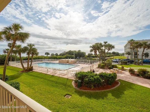7520 Ridgewood Ave APT 205, Cape Canaveral, FL 32920