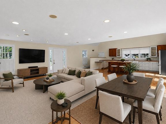4th image of 18 Fairview Dr