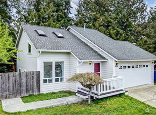 2636 NE Coventry Pl, Bremerton, WA