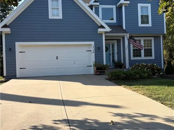 16150 W 156th Pl, Olathe, KS 66062