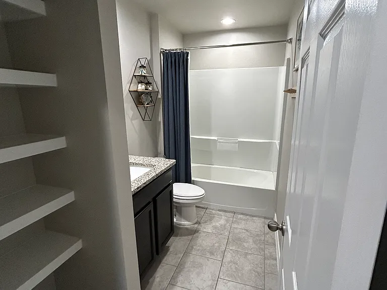 105 Aruba Dr — Photo 10