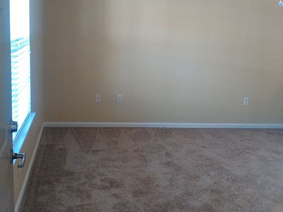 4th image of 813 E Martin St APT 2