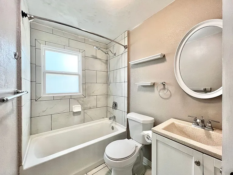704 Welch Ave — Photo 10