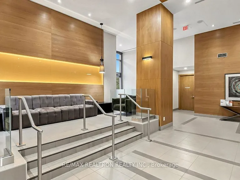 295 Adelaide St W #2405 — Photo 4