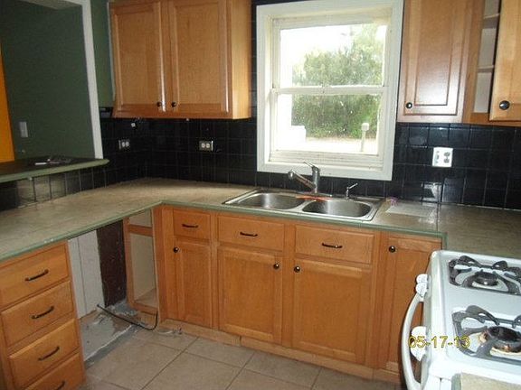 5th image of 19423 W Krueger Ct