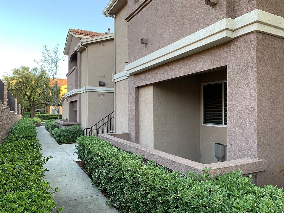 1st image of 41410 Juniper St Unit 214