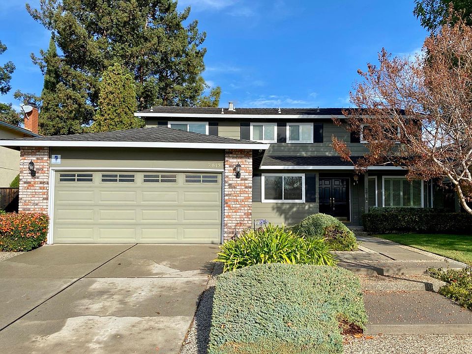 1st image of 2819 Toyon Dr