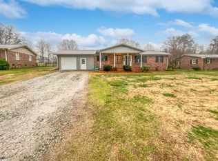 107 Crystal Dr, Duncan, SC 29334