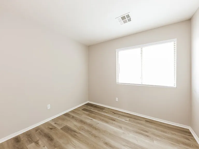 15350 W Lundberg St — Photo 14