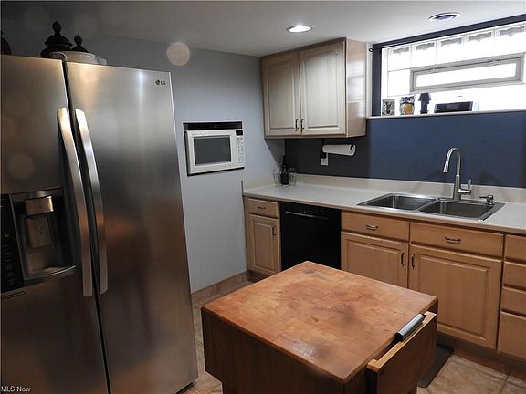 5th image of 6358 Edgehurst Dr