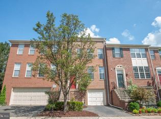 6218 Roudsby Ln, Alexandria, VA 22315