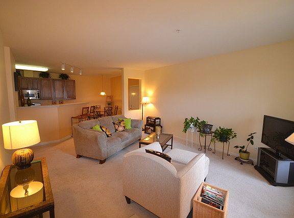 4th image of 2903 Concord Ln #2903