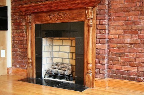 3rd image of 327 Mac Donough St