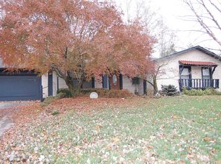 4490 W Crestwood Dr, Bloomington, IN 47404