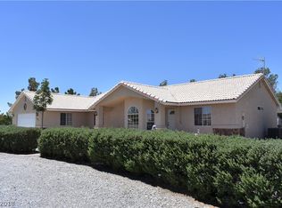 871 E Mount Charleston Dr S, Pahrump, NV 89048