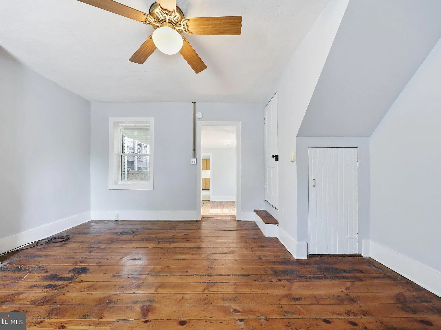 2 bed, 1.0 bath, 1248 sqft, $2,000 — Photo 4