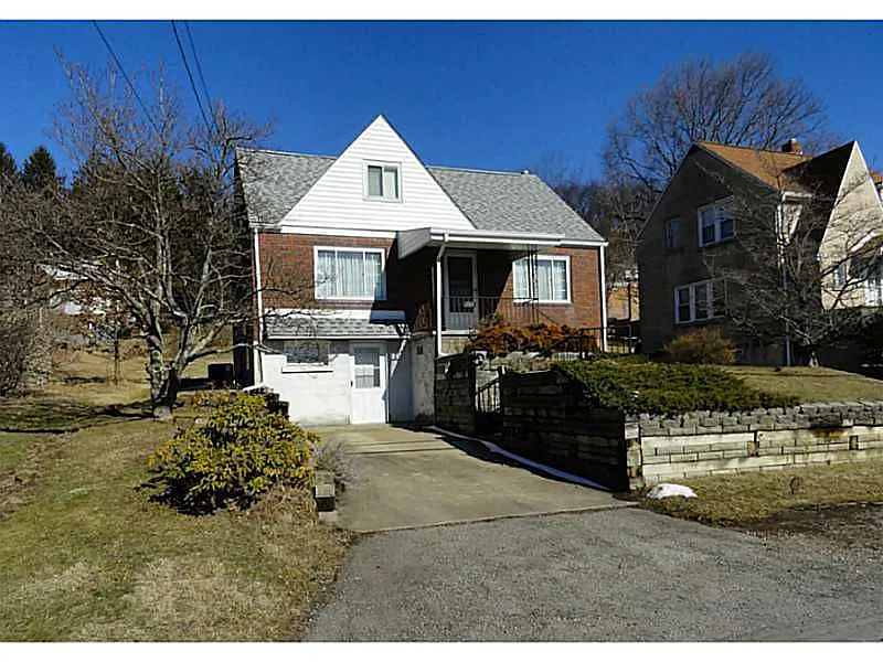 1709 Vermont Ave photo 1