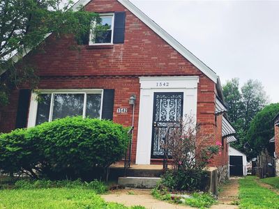 1542 Switzer Ave, Saint Louis, MO, 63147
