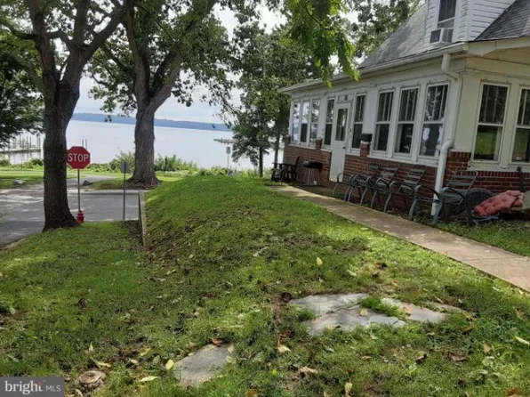 200 4th Ave, Quantico, VA 22134