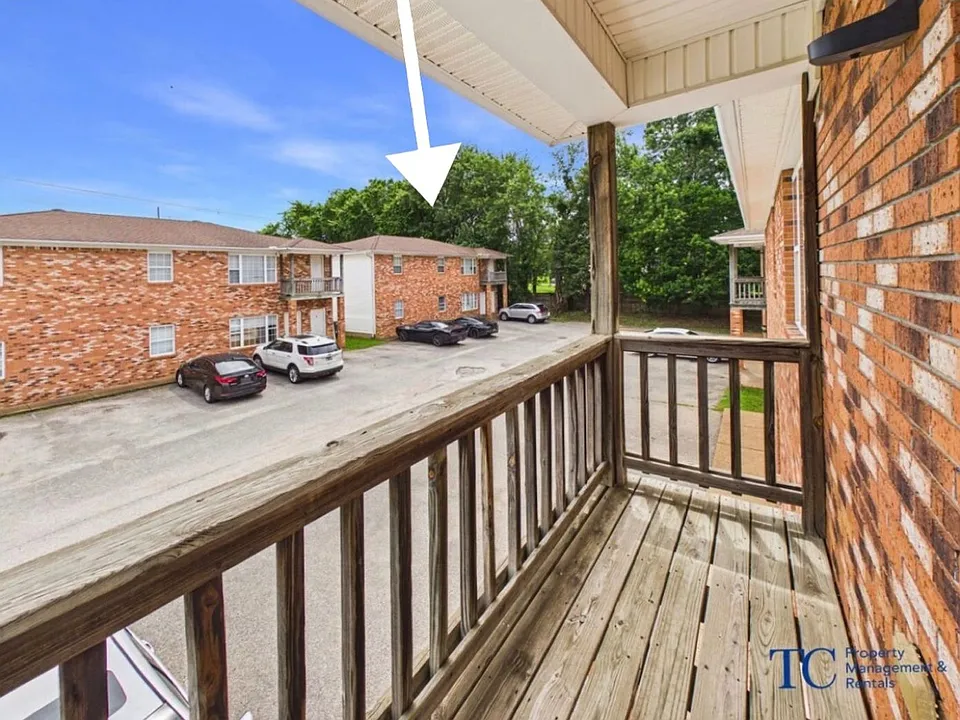 281 Foxworth Dr